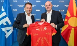 Gianni Infantino priti në takim presidentin e FFM-së Muamed Sejdinin