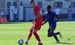 Macedonia under 21: Official training in Almere. Andrej Stojchevski: Only with great faith and fight on the field we can hope for a positive result against the Netherlands